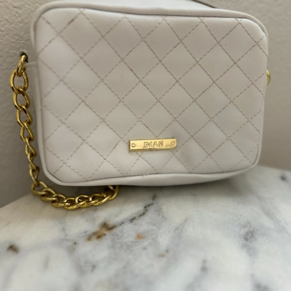 IMAN Quilted White Leather Crossbody Bag - Picture 9 of 9